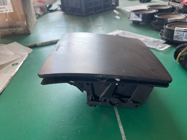 bontott VW TOURAN Első Tároló Rekesz