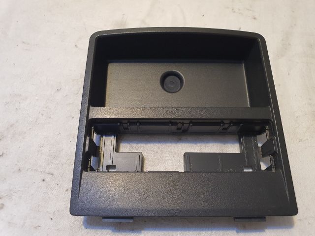 bontott VW TOURAN Első Tároló Rekesz