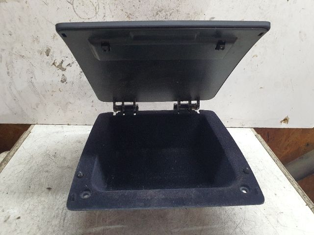 bontott VW TOURAN Első Tároló Rekesz