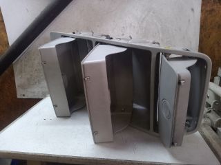 bontott VW TOURAN Első Tároló Rekesz