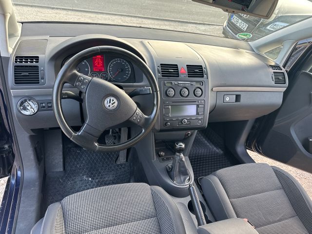 bontott VW TOURAN Első Tároló Rekesz