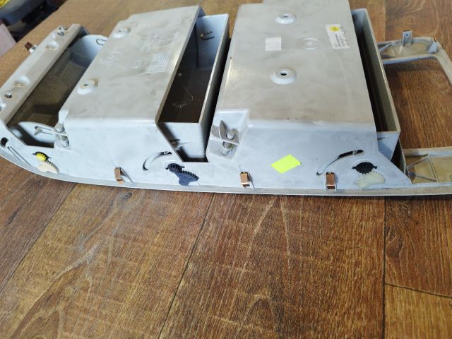 bontott VW TOURAN Első Tároló Rekesz