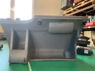 bontott VW TOURAN Első Tároló Rekesz