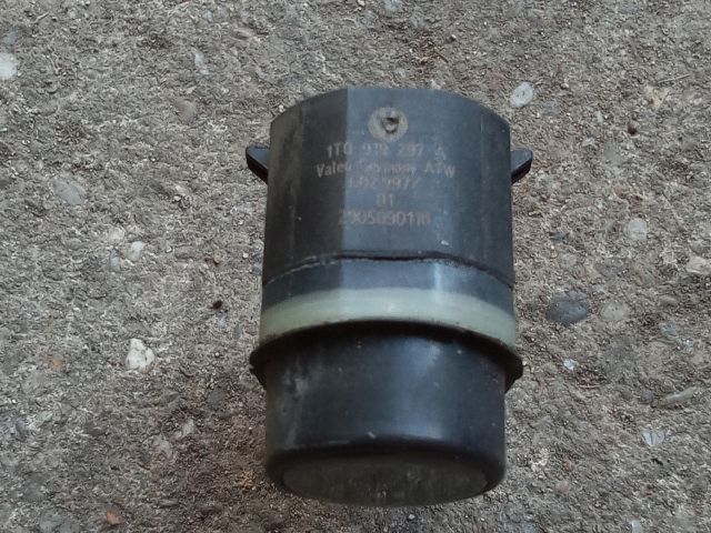 bontott VW TOURAN Első Tolatóradar Fej