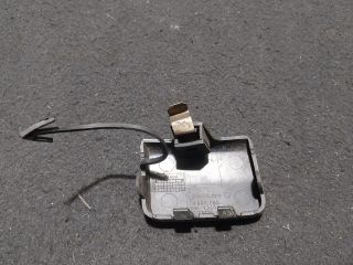 bontott VW TOURAN Első Vonószem Burkolat