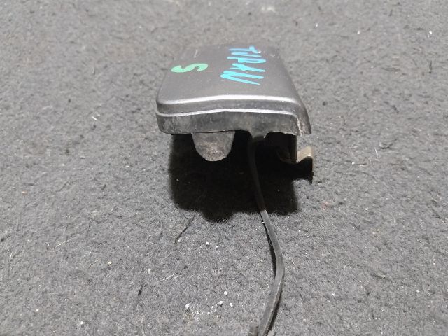 bontott VW TOURAN Első Vonószem Burkolat