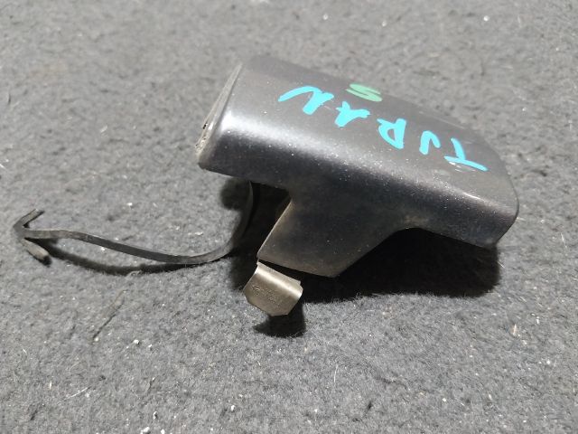 bontott VW TOURAN Első Vonószem Burkolat