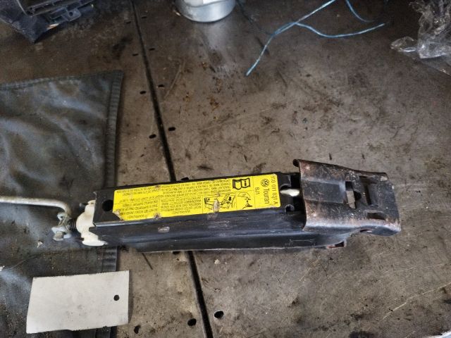 bontott VW TOURAN Emelő