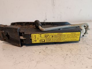 bontott VW TOURAN Emelő