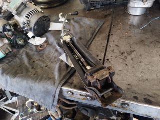 bontott VW TOURAN Emelő