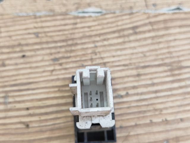 bontott VW TOURAN ESP Kapcsoló