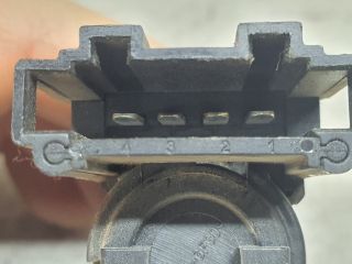 bontott VW TOURAN Fék Pedál Kapcsoló