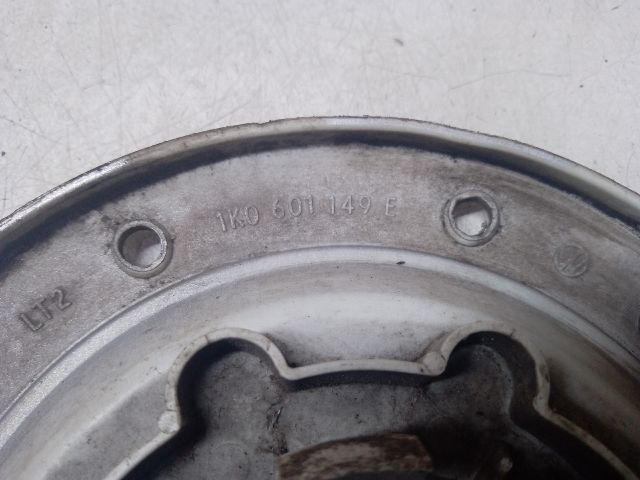 bontott VW TOURAN Felniközép Szett