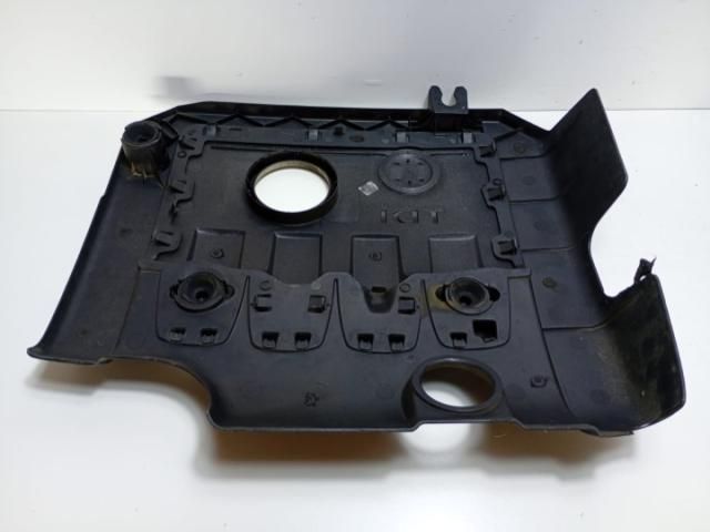 bontott VW TOURAN Felső Hűtőburkolat