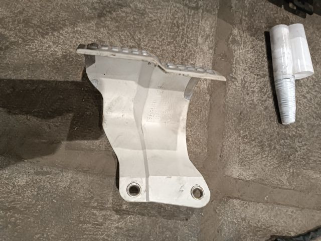 bontott VW TOURAN Féltengely Hővédő Lemez