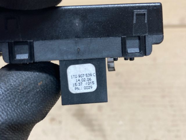 bontott VW TOURAN Fényérzékelő