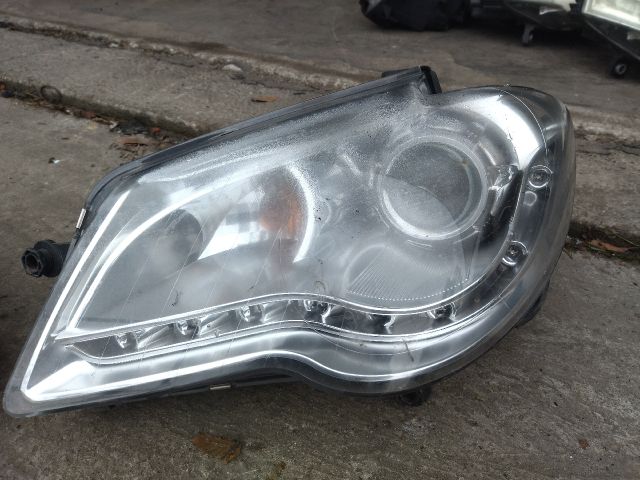 bontott VW TOURAN Fényszóró Pár