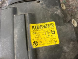 bontott VW TOURAN Fényszóró Pár