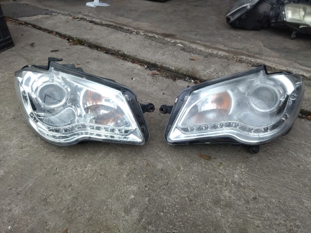 bontott VW TOURAN Fényszóró Pár