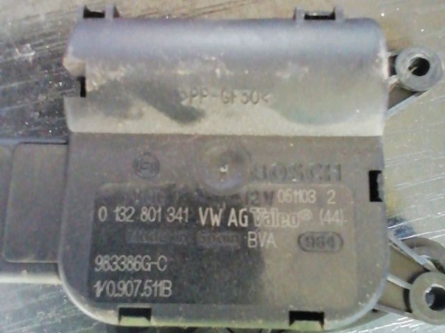 bontott VW TOURAN Fényszórómagasság Állító Motor (Pozíciófüggetlen)