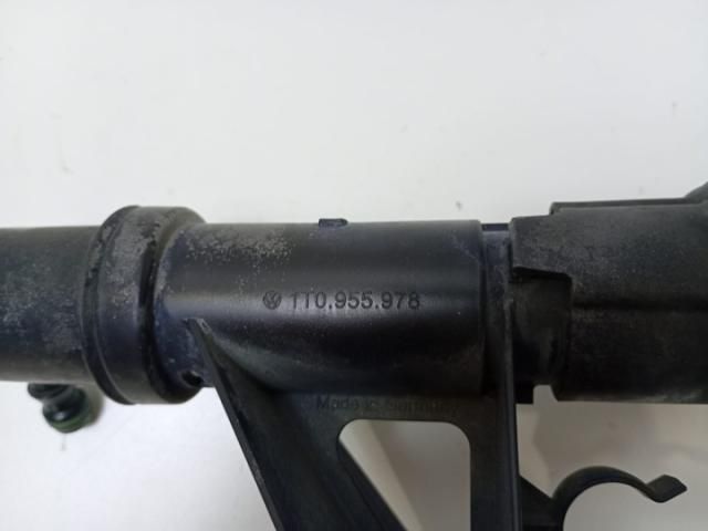 bontott VW TOURAN Fényszórómosó Szivattyú