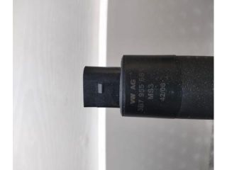 bontott VW TOURAN Fényszórómosó Szivattyú