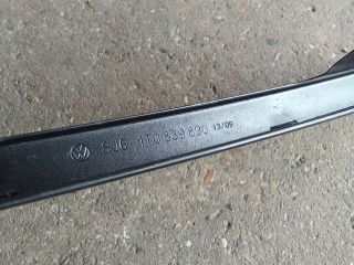 bontott VW TOURAN Függőleges Ajtó Díszléc