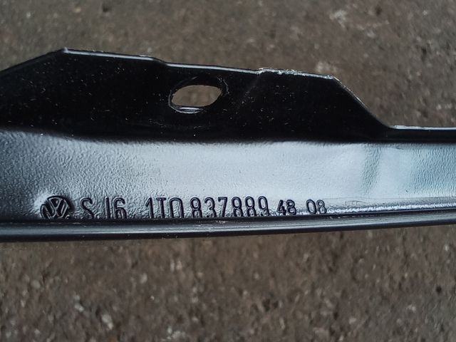 bontott VW TOURAN Függőleges Ajtó Díszléc