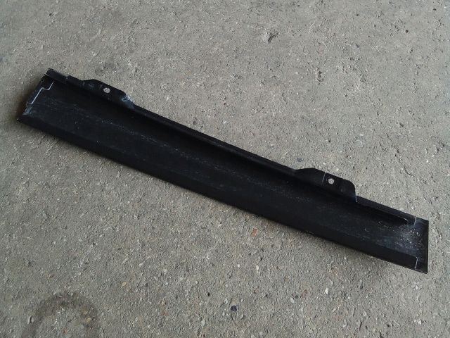 bontott VW TOURAN Függőleges Ajtó Díszléc