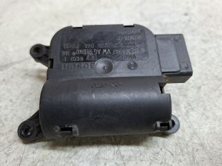 bontott VW TOURAN Fűtés Állító Motor