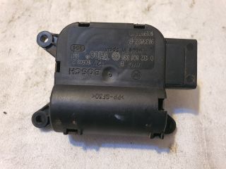 bontott VW TOURAN Fűtés Állító Motor