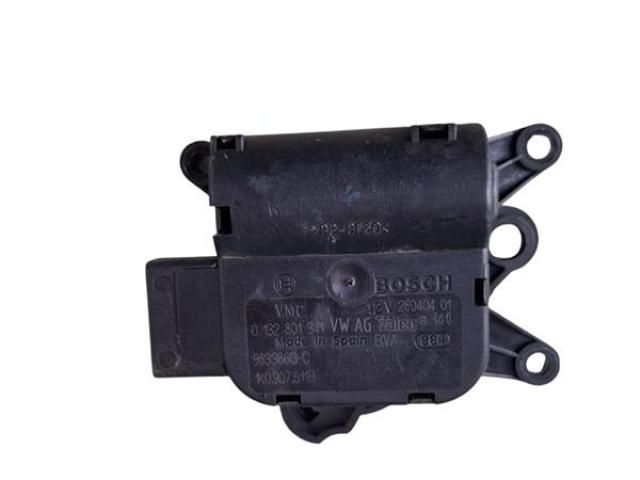bontott VW TOURAN Fűtés Állító Motor