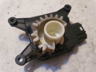 bontott VW TOURAN Fűtés Állító Motor