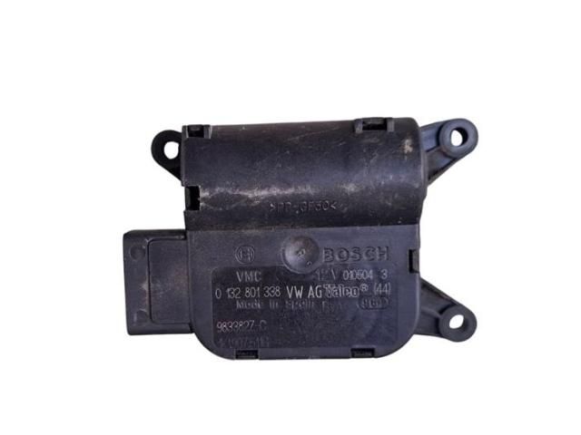 bontott VW TOURAN Fűtés Állító Motor