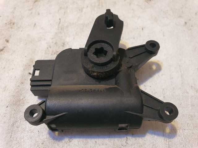 bontott VW TOURAN Fűtés Állító Motor