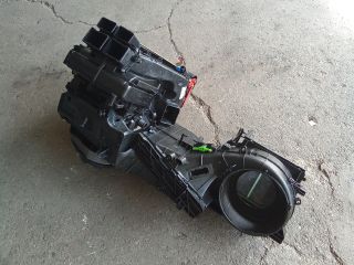 bontott VW TOURAN Fűtés Box