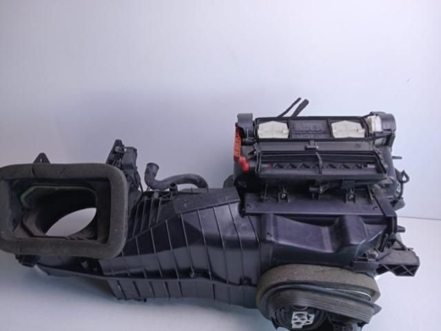 bontott VW TOURAN Fűtés Box