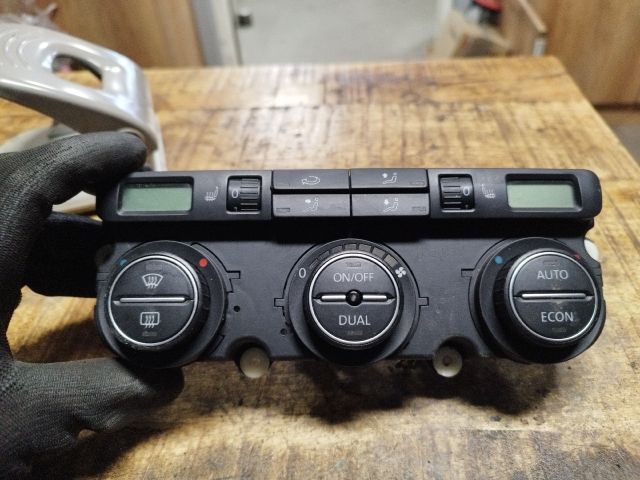 bontott VW TOURAN Fűtéskapcsoló (digit klímás)
