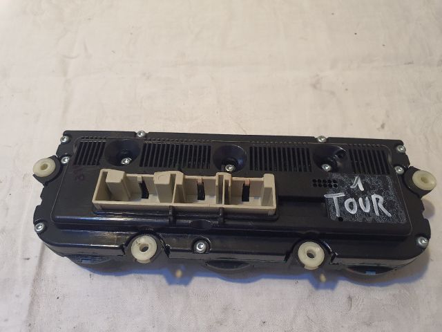 bontott VW TOURAN Fűtéskapcsoló (digit klímás)