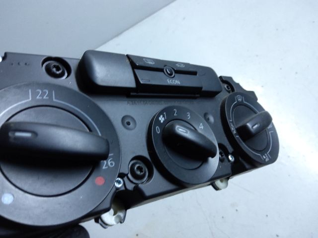 bontott VW TOURAN Fűtéskapcsoló (manuális klímás)