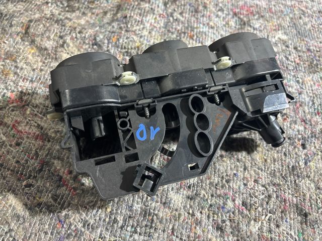 bontott VW TOURAN Fűtéskapcsoló (manuális klímás)