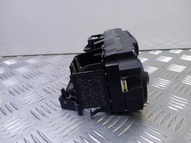 bontott VW TOURAN Fűtéskapcsoló (manuális klímás)