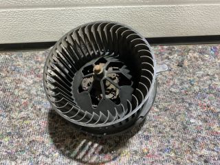 bontott VW TOURAN Fűtőmotor (Klímás)