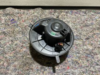 bontott VW TOURAN Fűtőmotor (Klímás)