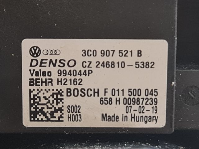 bontott VW TOURAN Fűtőmotor (Klímás)