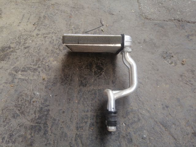 bontott VW TOURAN Fűtőradiátor