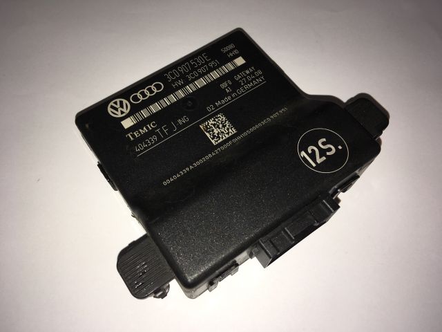 bontott VW TOURAN Gateway Elektronika