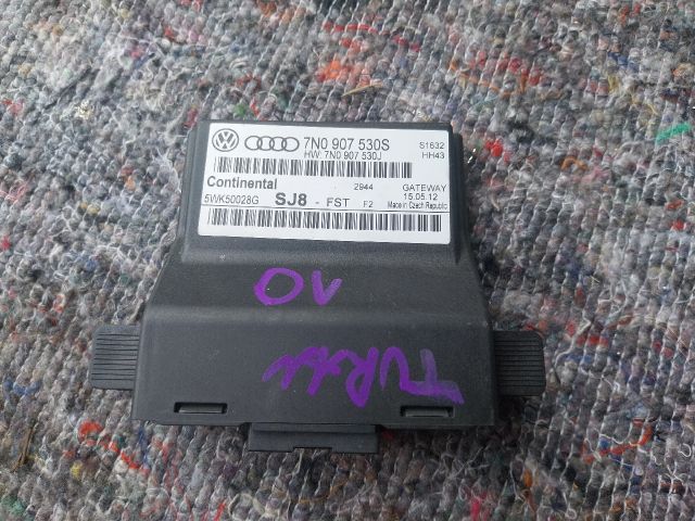 bontott VW TOURAN Gateway Elektronika