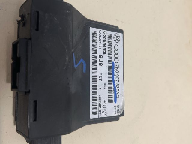 bontott VW TOURAN Gateway Elektronika