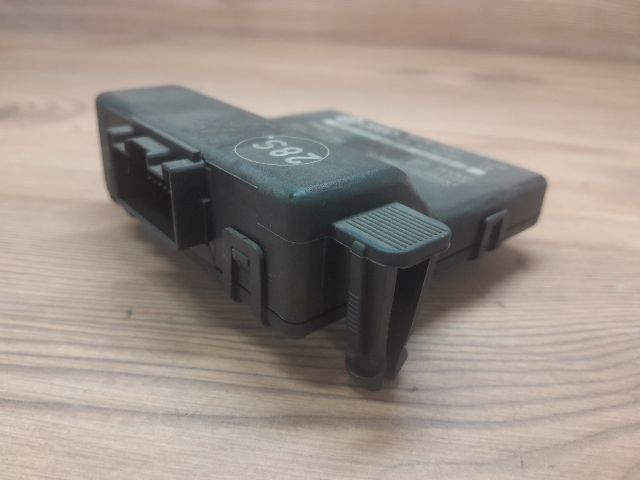 bontott VW TOURAN Gateway Elektronika